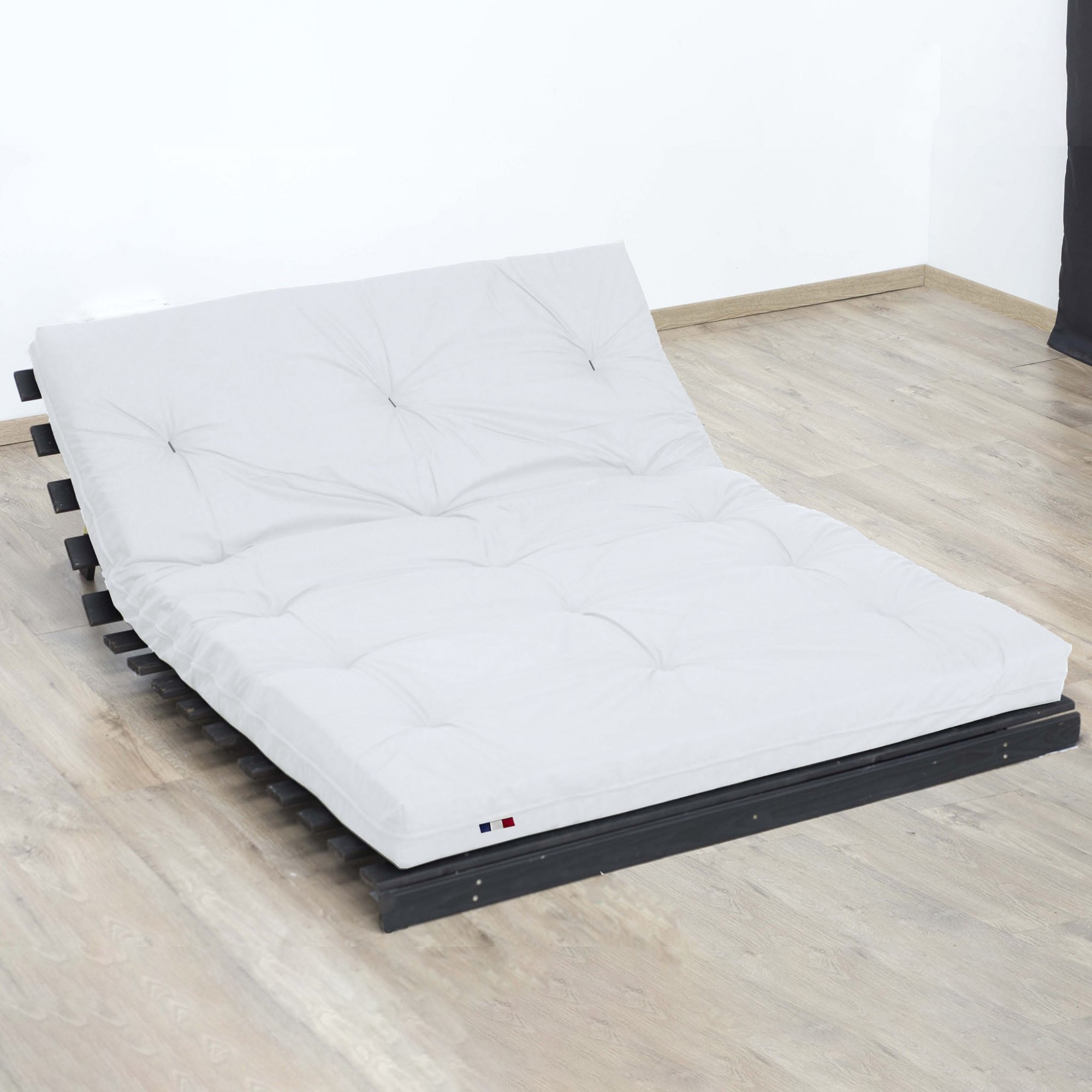 MAISON EUREKA FUTON MANTLE 19AW 【公式通販】