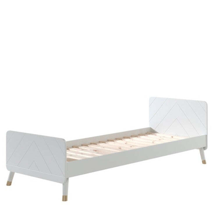 Combinaison Lit Billy Blanc, Armoire, Table de Chevet et Commode